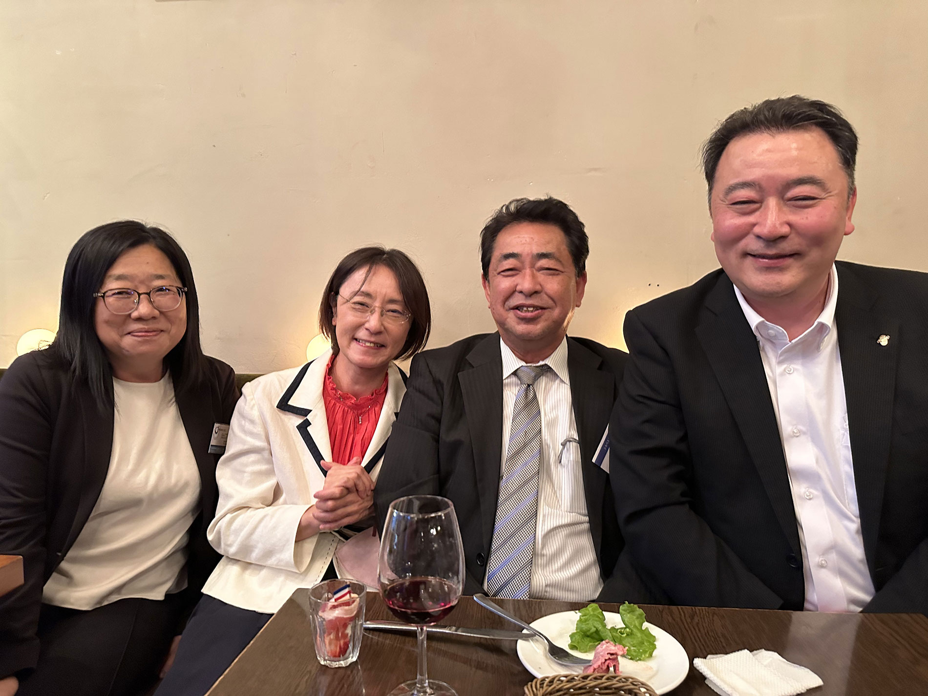 お花⾒の会のご案内